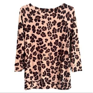 BELLAMIE NWOT Leopard Print Oversized Tunic Sweater